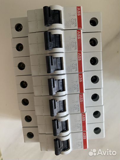 Автомат ABB SH 20 1L C25A