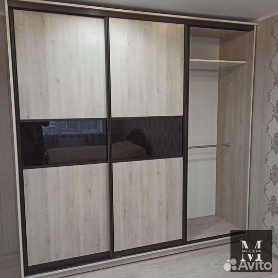 Шкаф купе современный