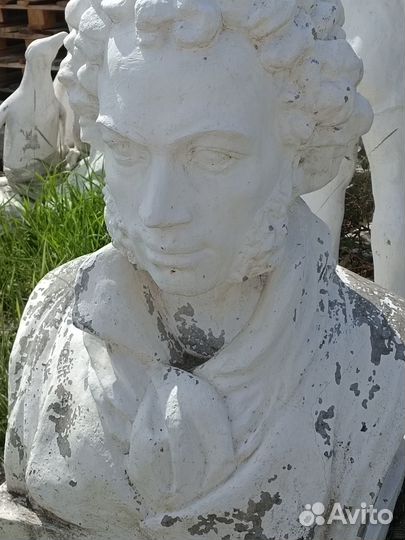 Литературные памятники СССР