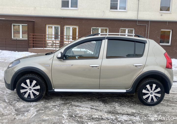 Renault Sandero Stepway 1.6 МТ, 2014, 125 768 км