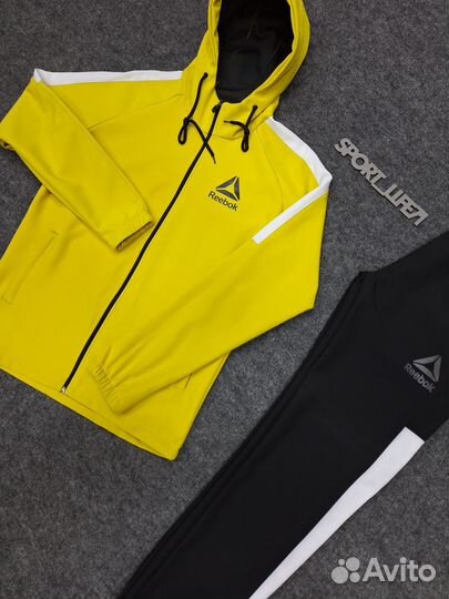 Спортивные костюмы Reebok