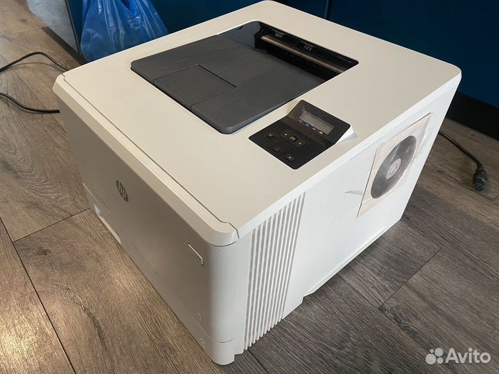 Принтер HP lazerjet Pro M452nw