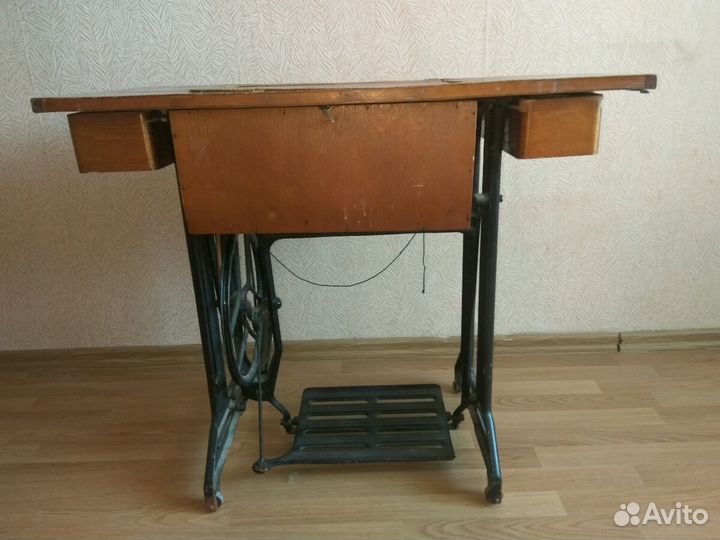 Швейная машина Подольск