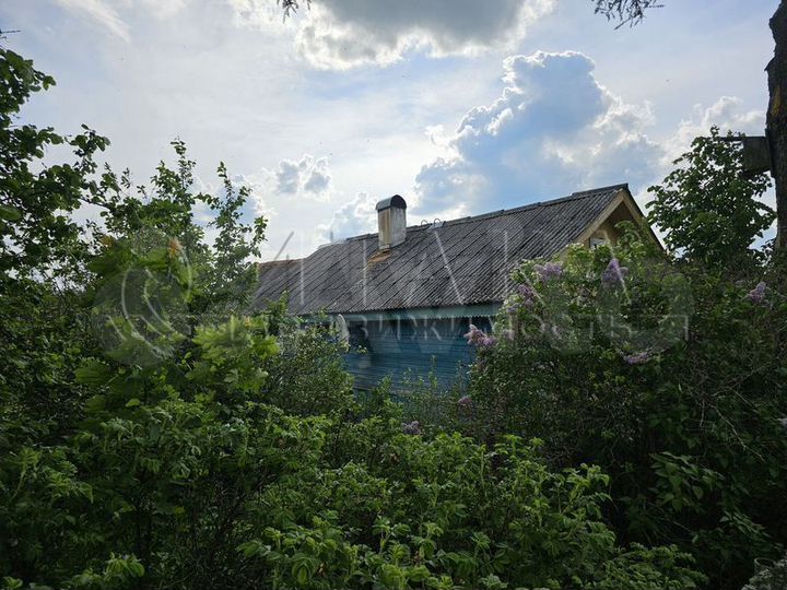 Дом 38,8 м² на участке 8 сот.