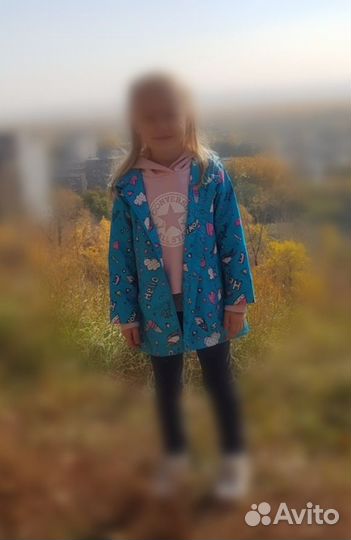 Ветровка для девочки