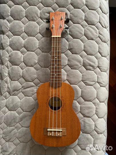 Укулеле flight