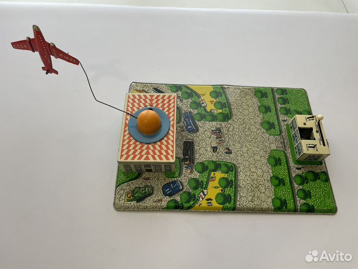 Заводная игрушка СССР, Игрушка Аэропорт