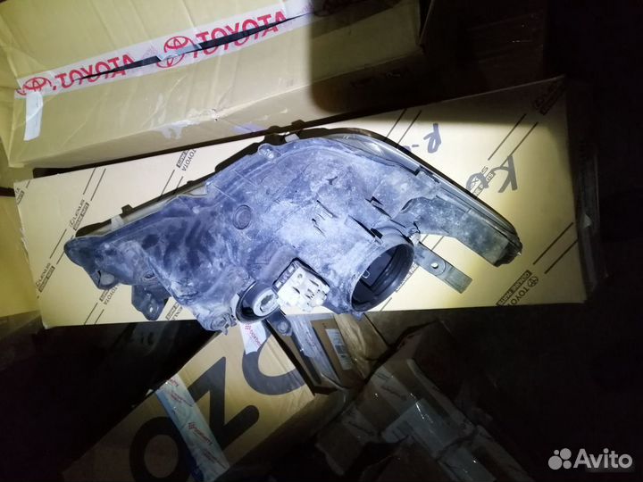 Фара левая Toyota Camry 50 11-15г