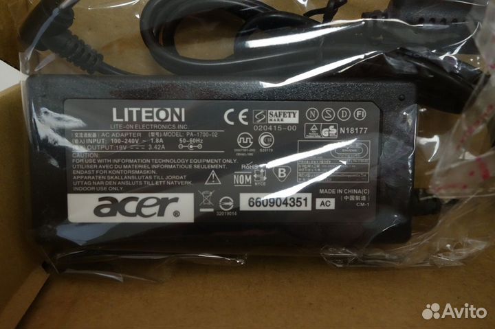 Зарядное устройство для acer 19V3.42A(3.0*1.0)