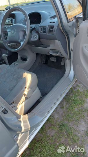 Toyota Corolla Spacio, 1997