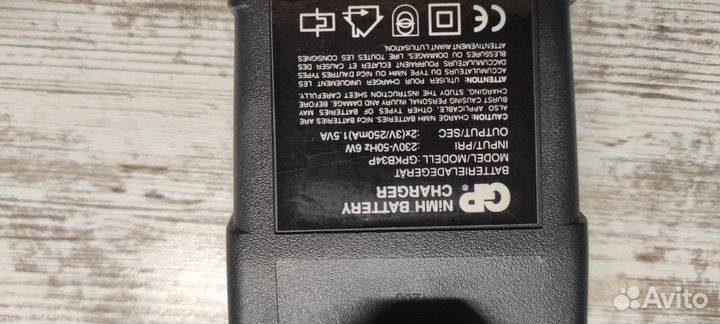 Зарядное устройство GP NiMH NiCd 4 слота