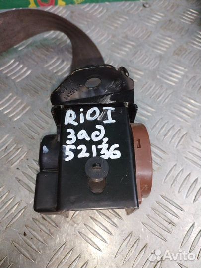 Ремень безопасности задний Kia Rio 1 седан 1.5