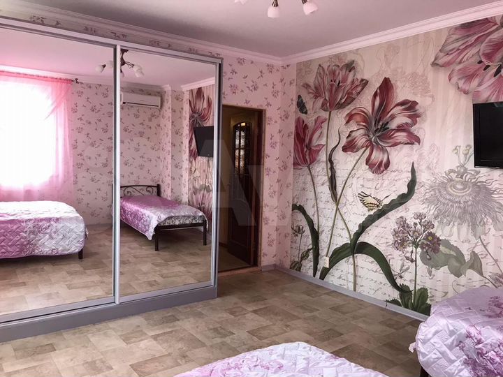 3-к. квартира, 120 м², 2/9 эт.