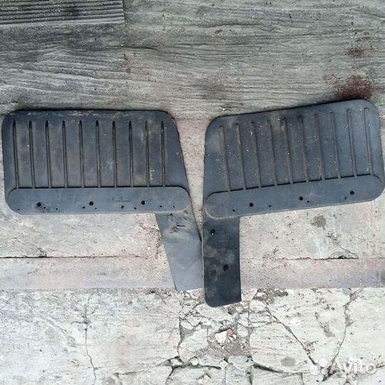 Защитные брызговики