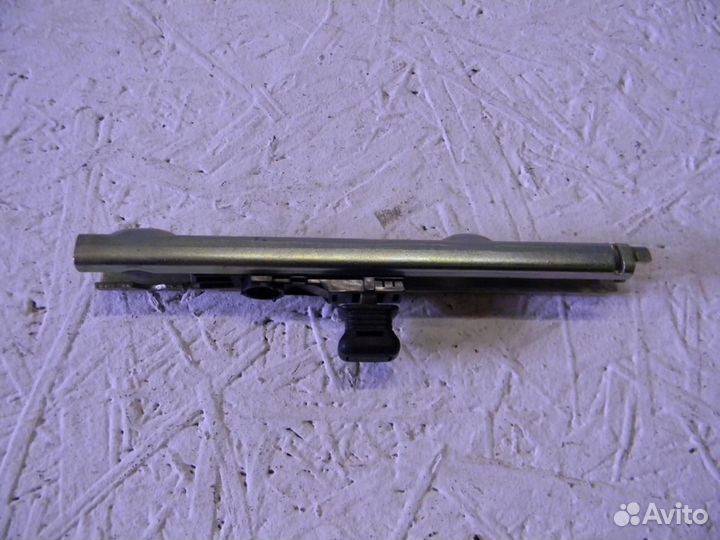 Механизм регулировки ремня безопасности Duster 201