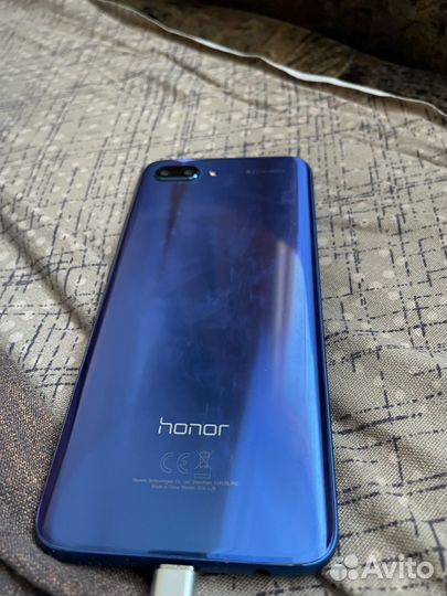 HONOR 10, 4/64 ГБ