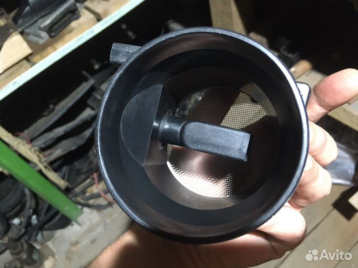 Дмрв (расходомер воздуха) Ауди A4/A6 2.4-2.8