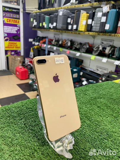 iPhone 8 Plus, 64 ГБ