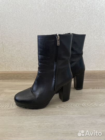 Сапоги кожаные 36 размер