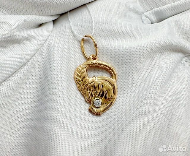 Подвеска с синтетическим камнем Золото