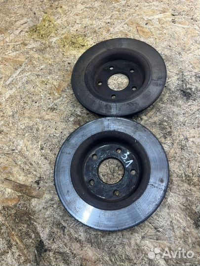 Тормозной диск задний Ford Focus 2 2010