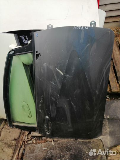 Дверь Nissan Note E12