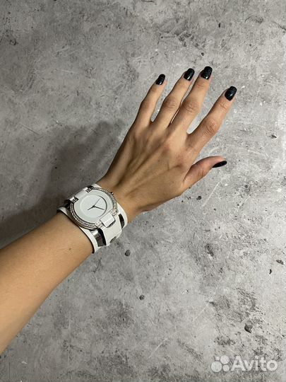 Наручные часы женские