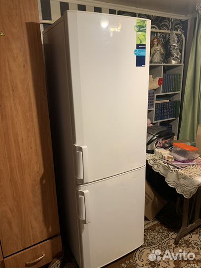 Продается холодильник Beko б/у