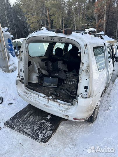 Задняя часть ларгус четверть