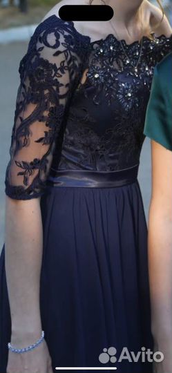 Вечернее платье