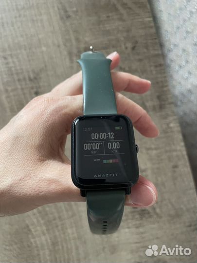 Смарт часы amazfit bip black 1.28