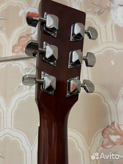 Акустическая гитара flight