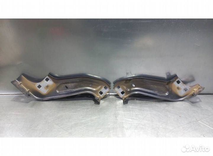 Рамка фары левая правая Citroen Berlingo 2 2013
