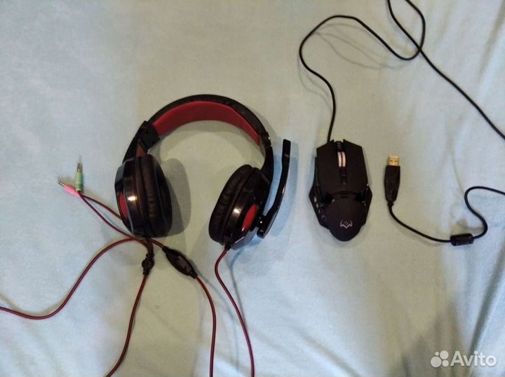 Игровые наушники и мышь