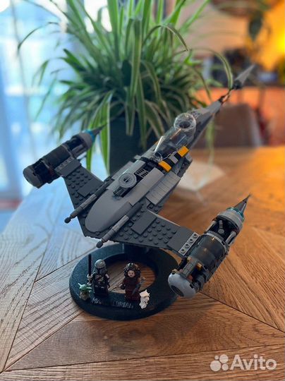 Lego - стенд, подставка для (75325)