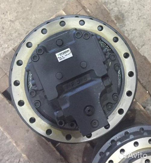 Гидромотор хода Hyundai R300-9