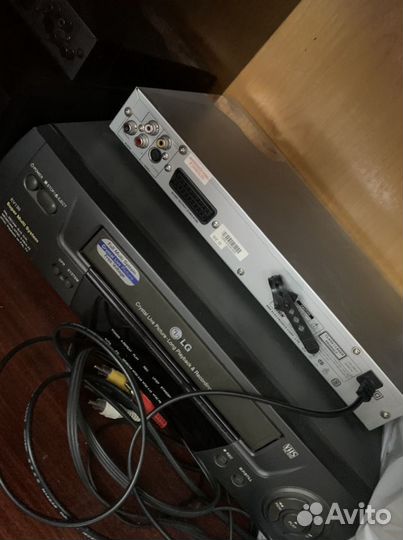 Видеомагнитофон LG, dvd плеер BBK, в рабочем состо