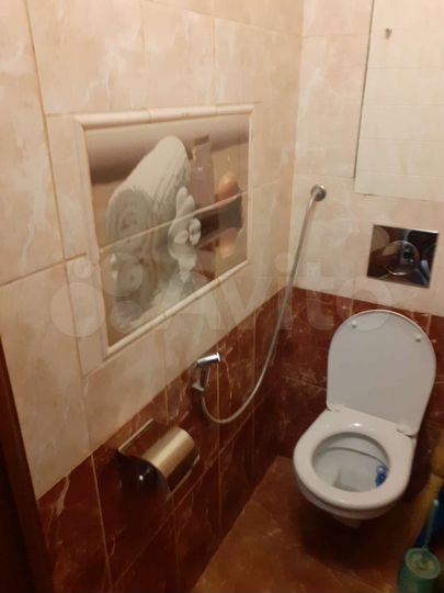 Комната 10,2 м² в 4-к., 8/9 эт.