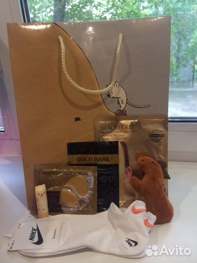 Подарочный бокс