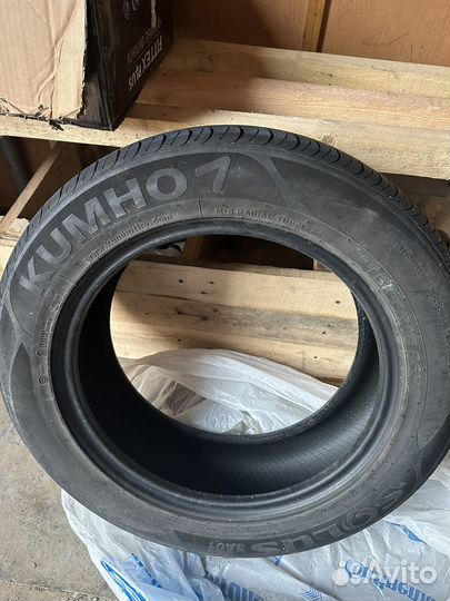 Kumho Solus SA01 Plus 215/60 R17