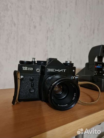 Пленочный фотоаппарат зенит 12сд
