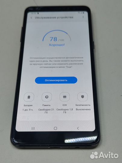 Samsung Galaxy A8+, 4/32 ГБ