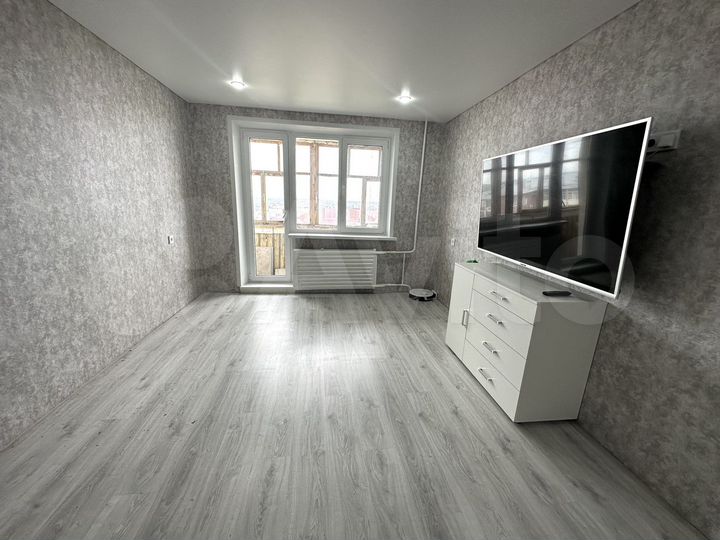 2-к. квартира, 57,5 м², 8/9 эт.