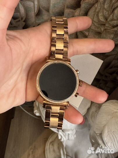 Смарт часы michael kors