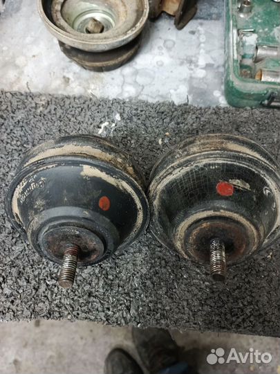 Подушки двигателя форд Скорпио 1