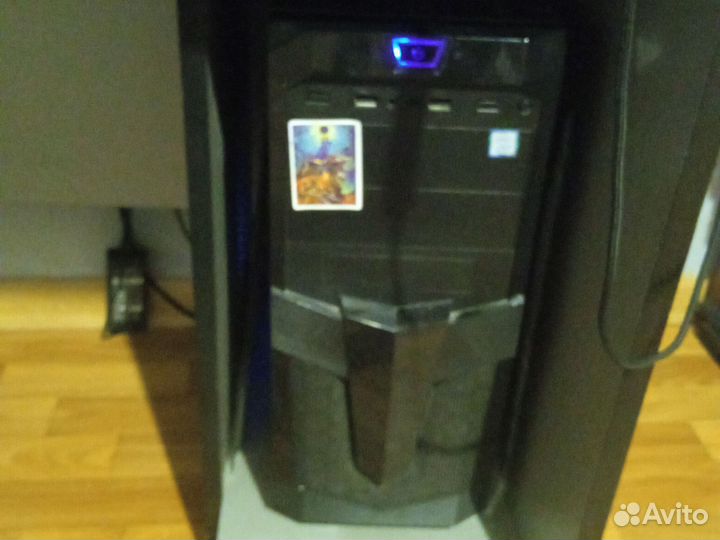 Компьютер со всем остальным