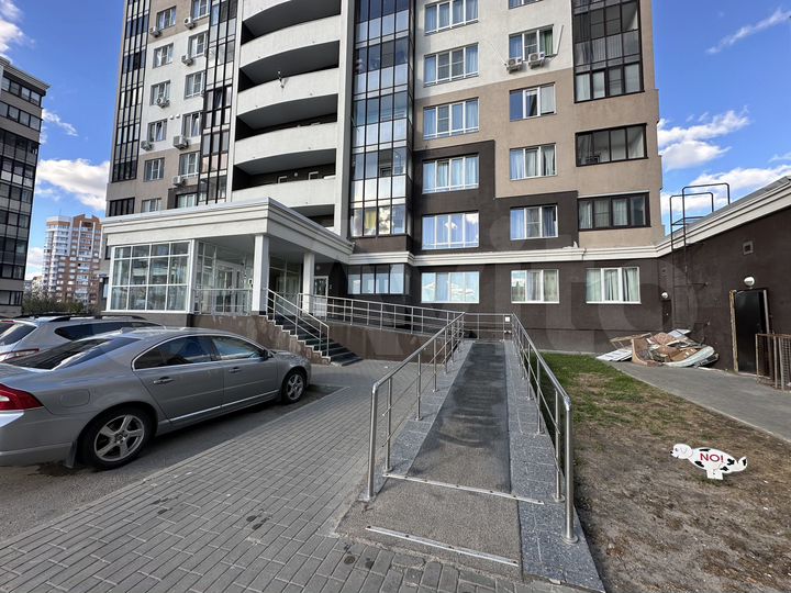 2-к. квартира, 67 м², 10/12 эт.