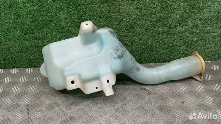 Бачок омывателя Chrysler 300C