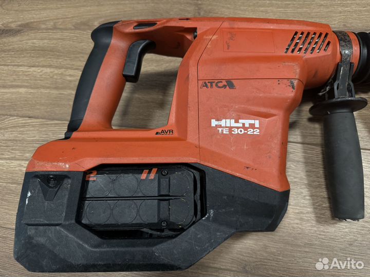 Перфоратор Hilti TE 30-22 с акб 170w и зарядкой