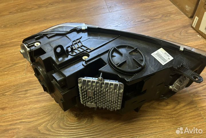 Фара левая BMW X5 F15 X6 F16 LED рестайлинг